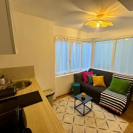 Jerry - Check In H24 - Wifi Apartment *